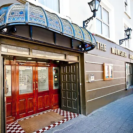 Hotel Munster Arms